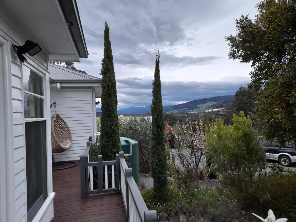 Hillside Bed And Breakfast Huonville Exterior photo