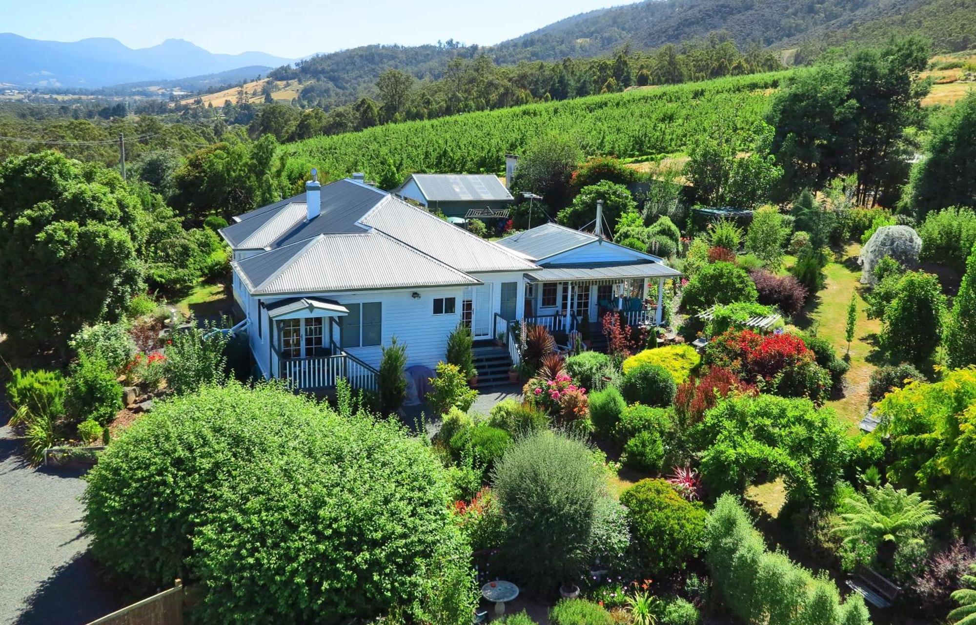 Hillside Bed And Breakfast Huonville Exterior photo
